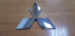 ЭМБЛЕМА ПЕРЕДНЯЯ MITSUBISHI LANCER 10 (07-) ОРИГИНАЛ