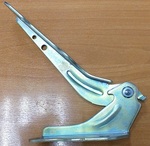 ПЕТЛЯ КАПОТА ПРАВАЯ CHEVROLET LANOS (98-09) ОРИГИНАЛ