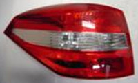 ФОНАРЬ В КРЫЛО RENAULT LAGUNA УНИВЕРСАЛ (07-)