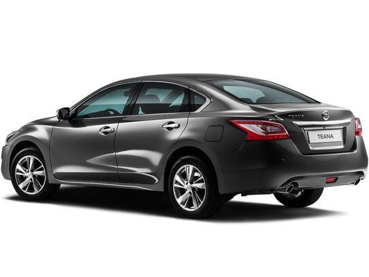 Nissan Teana L33 (1)